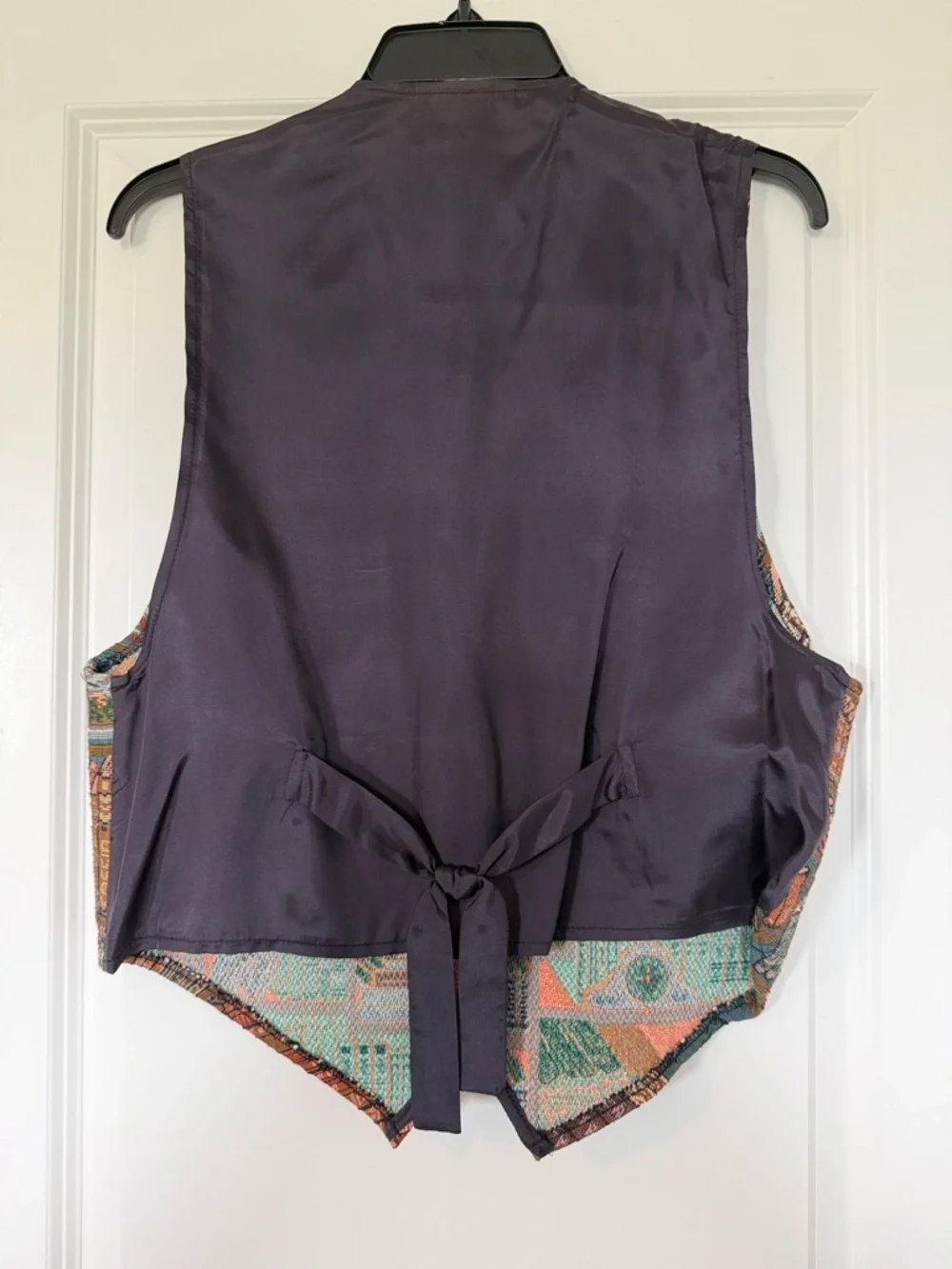 FACETS Vintage Tapestry Bookcase Vest - Picture 2 of 10